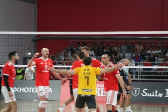 Benfica empata playoff