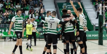 Sporting empata play-off