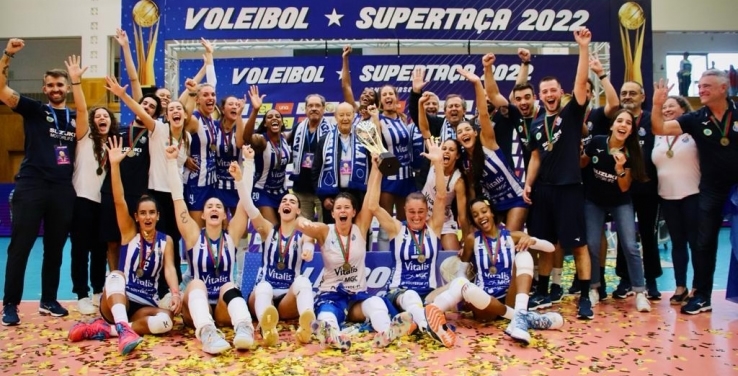 AJM/FC PORTO vence supertaça feminina