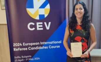 Sofia Costa árbitra internacional